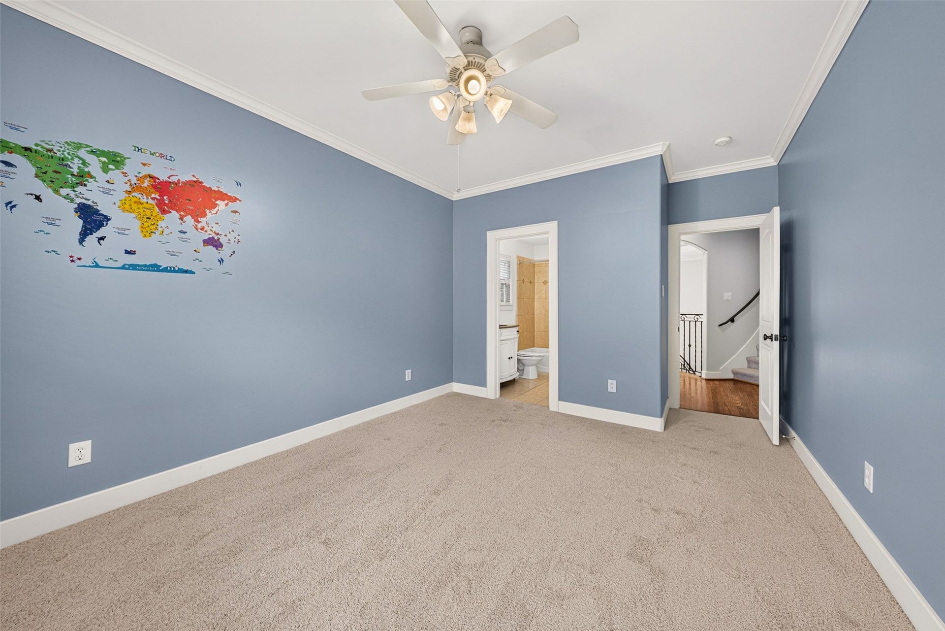 2816 Mcculloch Circle, Houston, TX 77056 Third secondary bedroom