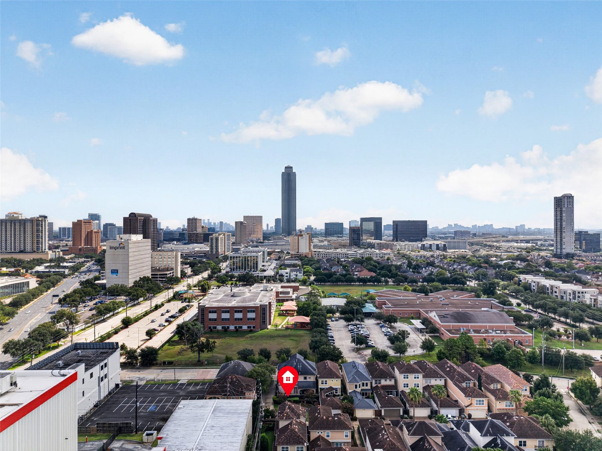 2816 Mcculloch Circle, Houston, TX 77056 Home is located across the street from St. George Elementary and Mandarin Immersion School