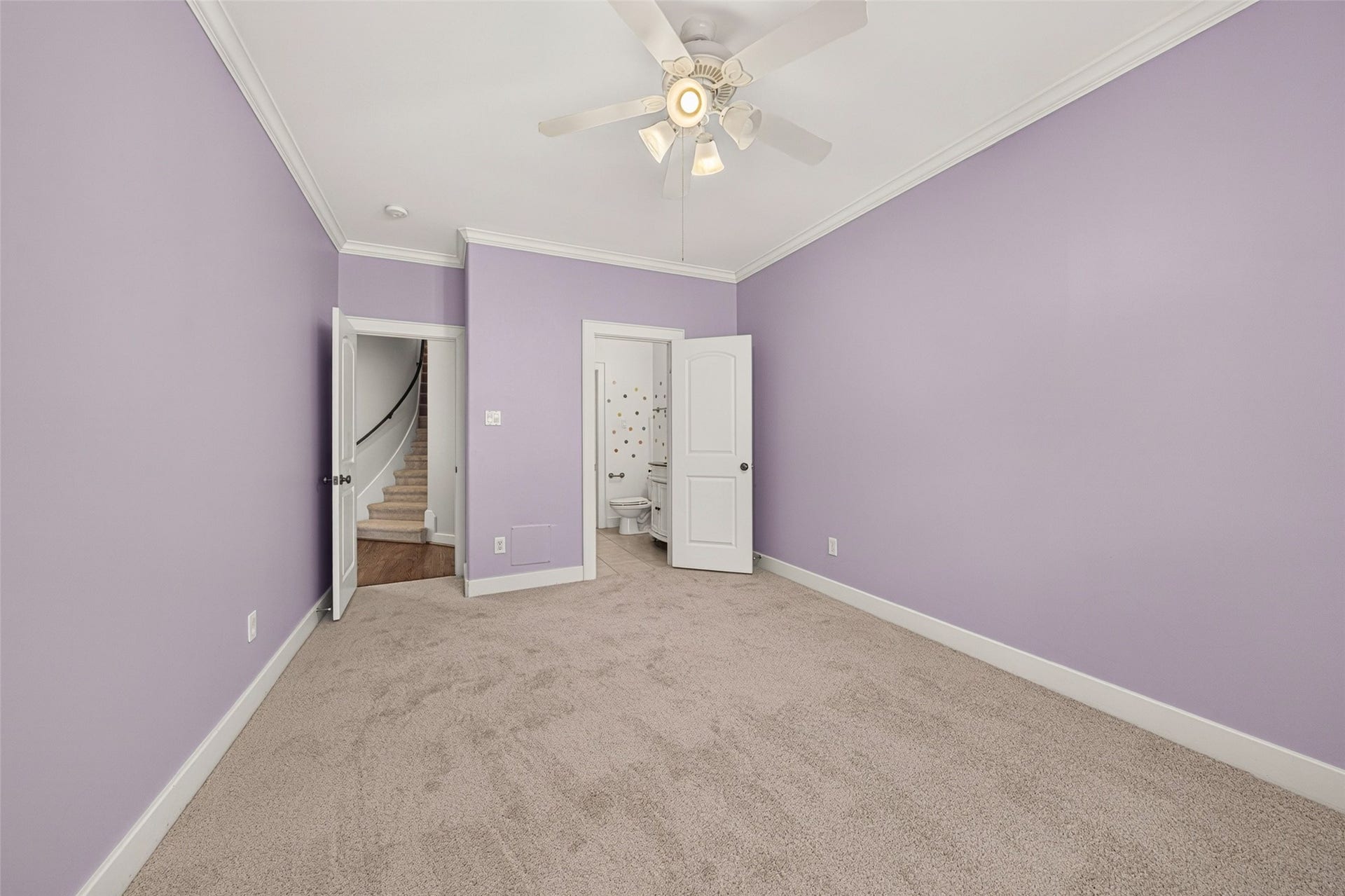 2816 Mcculloch Circle, Houston, TX 77056 Secondary bedroom