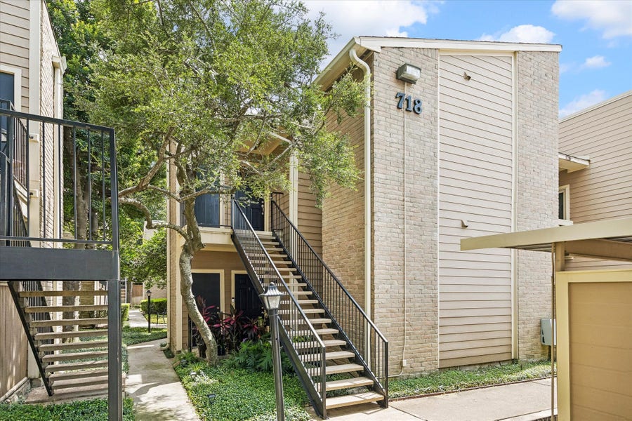 Property photo for 718 Bering Drive, #B, Houston, TX