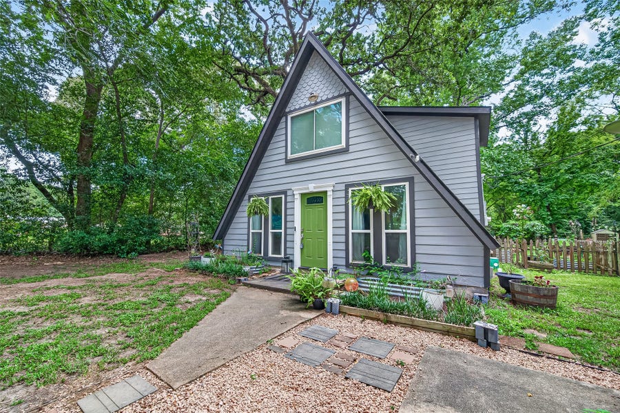 Property photo for 27206 Springwood Drive, Magnolia, TX
