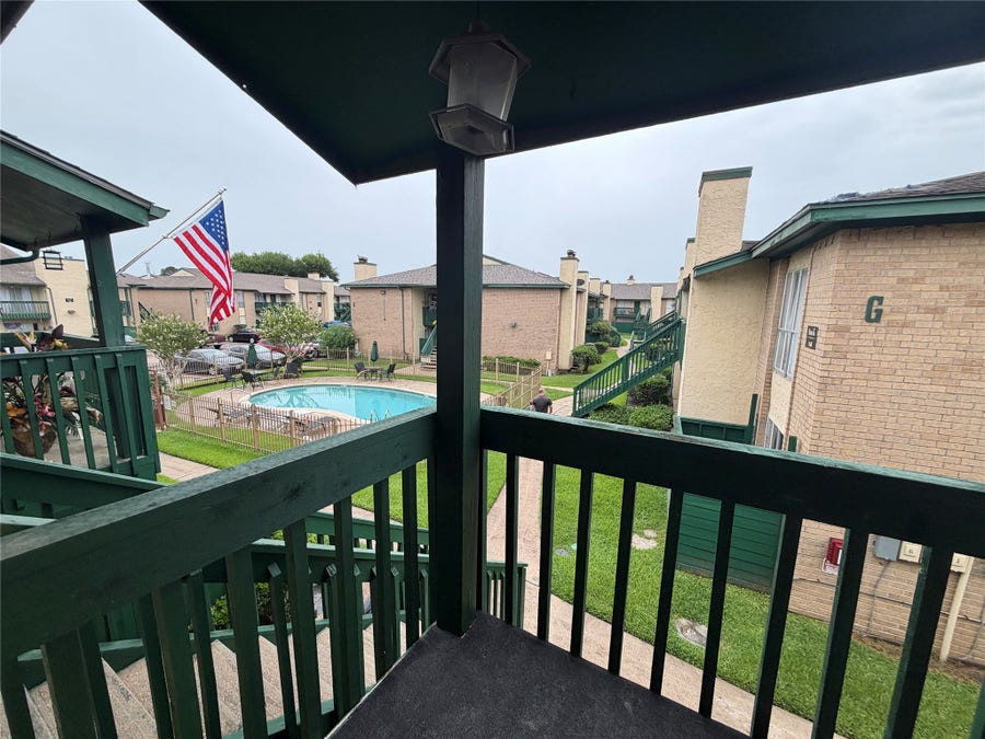 Property photo for 1516 Bay Area Boulevard, #F4, Houston, TX