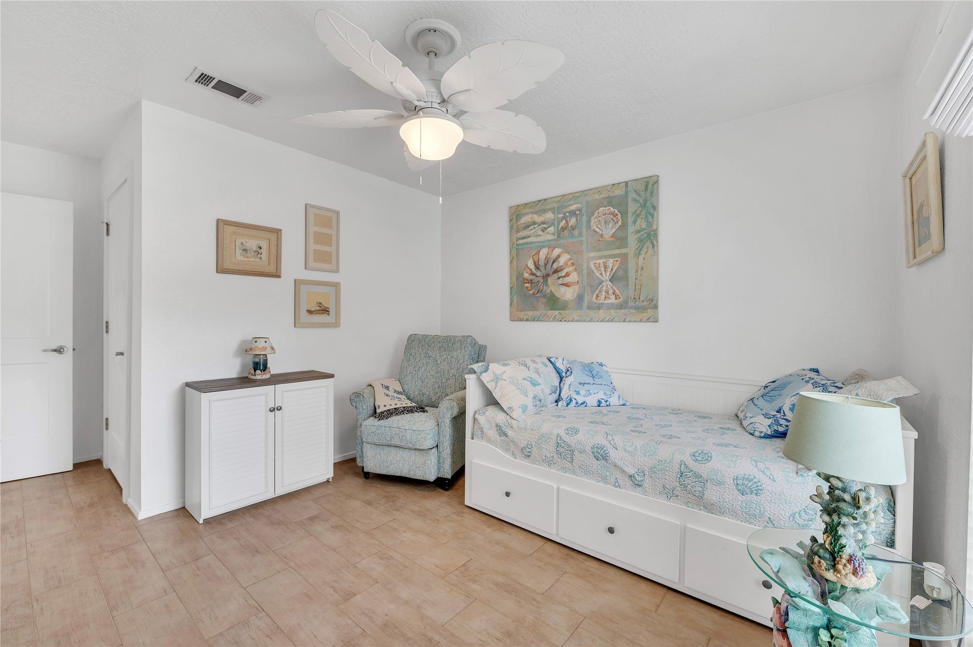 16735 Townes Road, Friendswood, TX 77546 16735 Townes Road, Friendswood, TX 77546