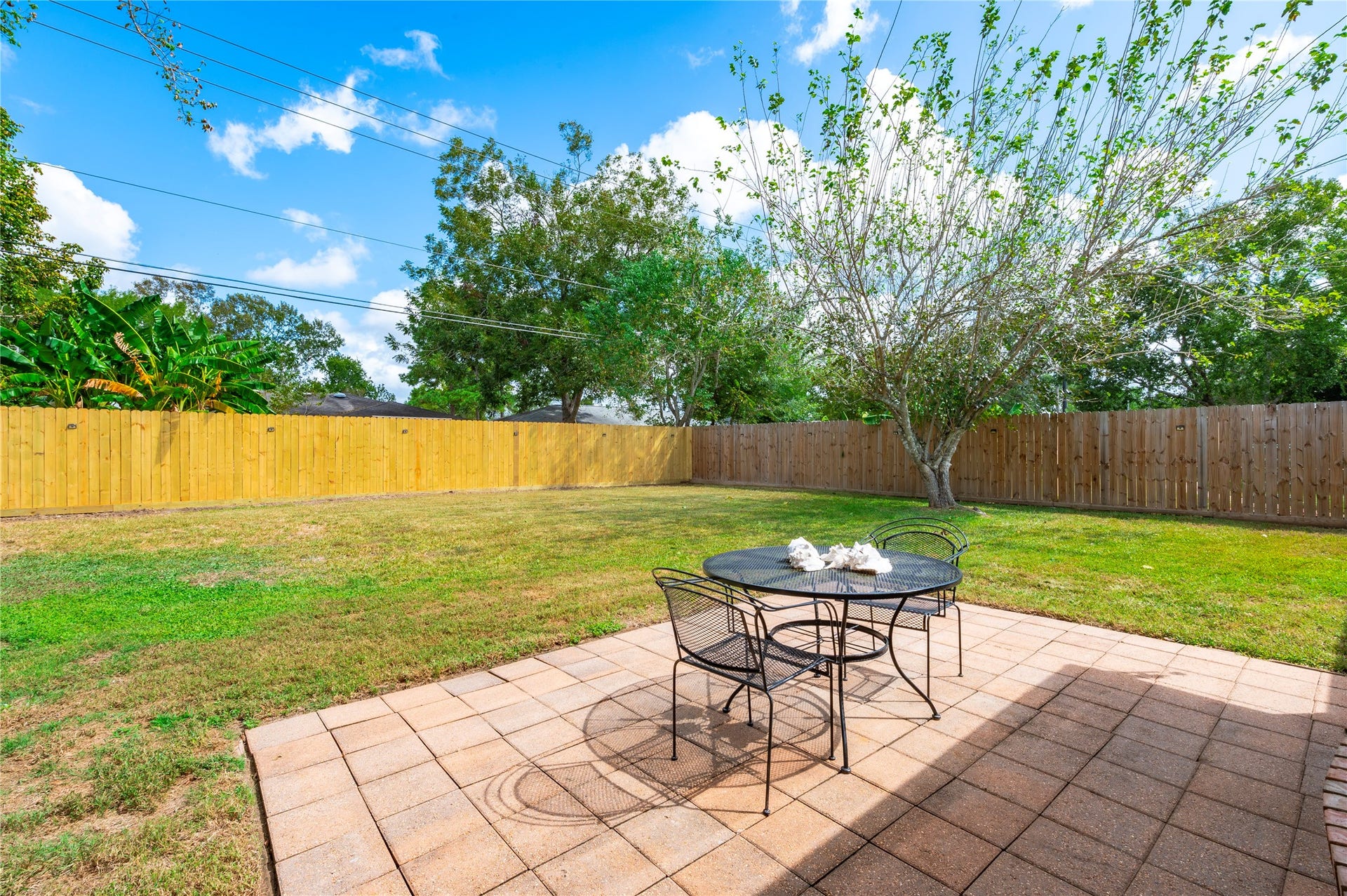 16735 Townes Road, Friendswood, TX 77546 16735 Townes Road, Friendswood, TX 77546