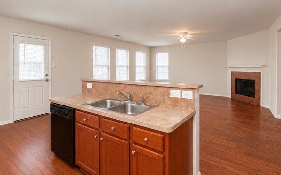 326 Remington Ridge Drive, Houston, TX 77073 326 Remington Ridge Drive, Houston, TX 77073
