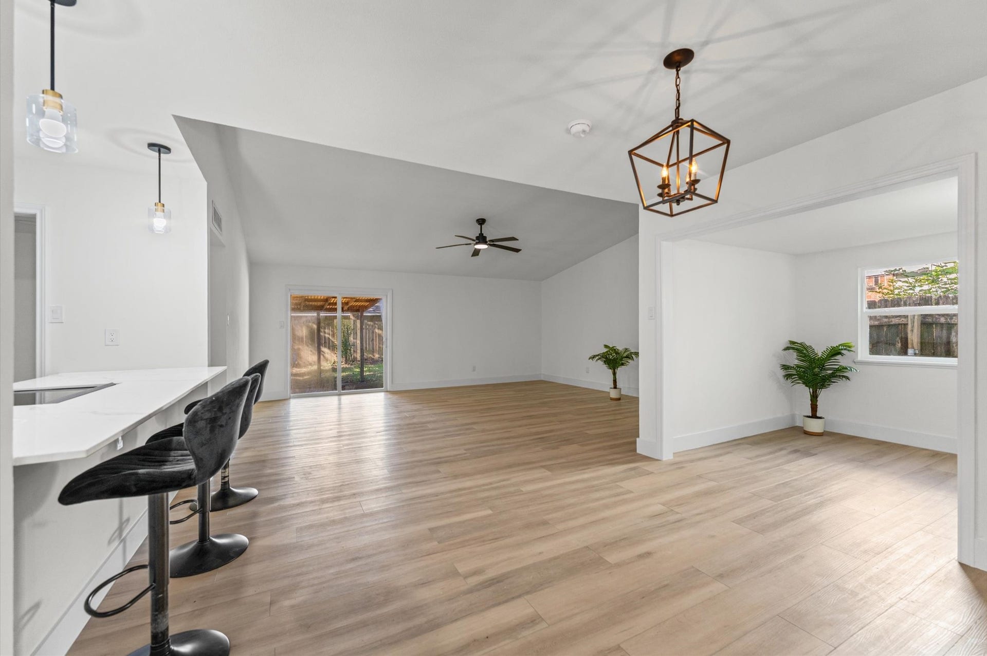 6934 Pickett Drive, Richmond, TX 77469 6934 Pickett Drive, Richmond, TX 77469