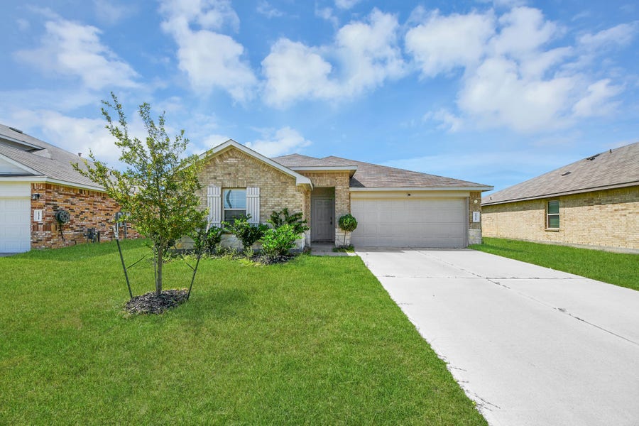 Property photo for 21314 Sleepy Willow Street, Katy, TX