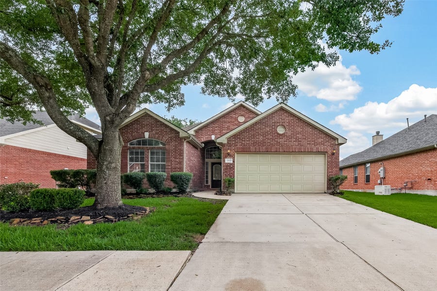 Property photo for 7019 Fountain Lilly Drive, Humble, TX
