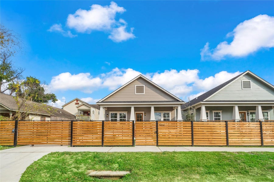 Property photo for 504 Vincent Street, Houston, TX