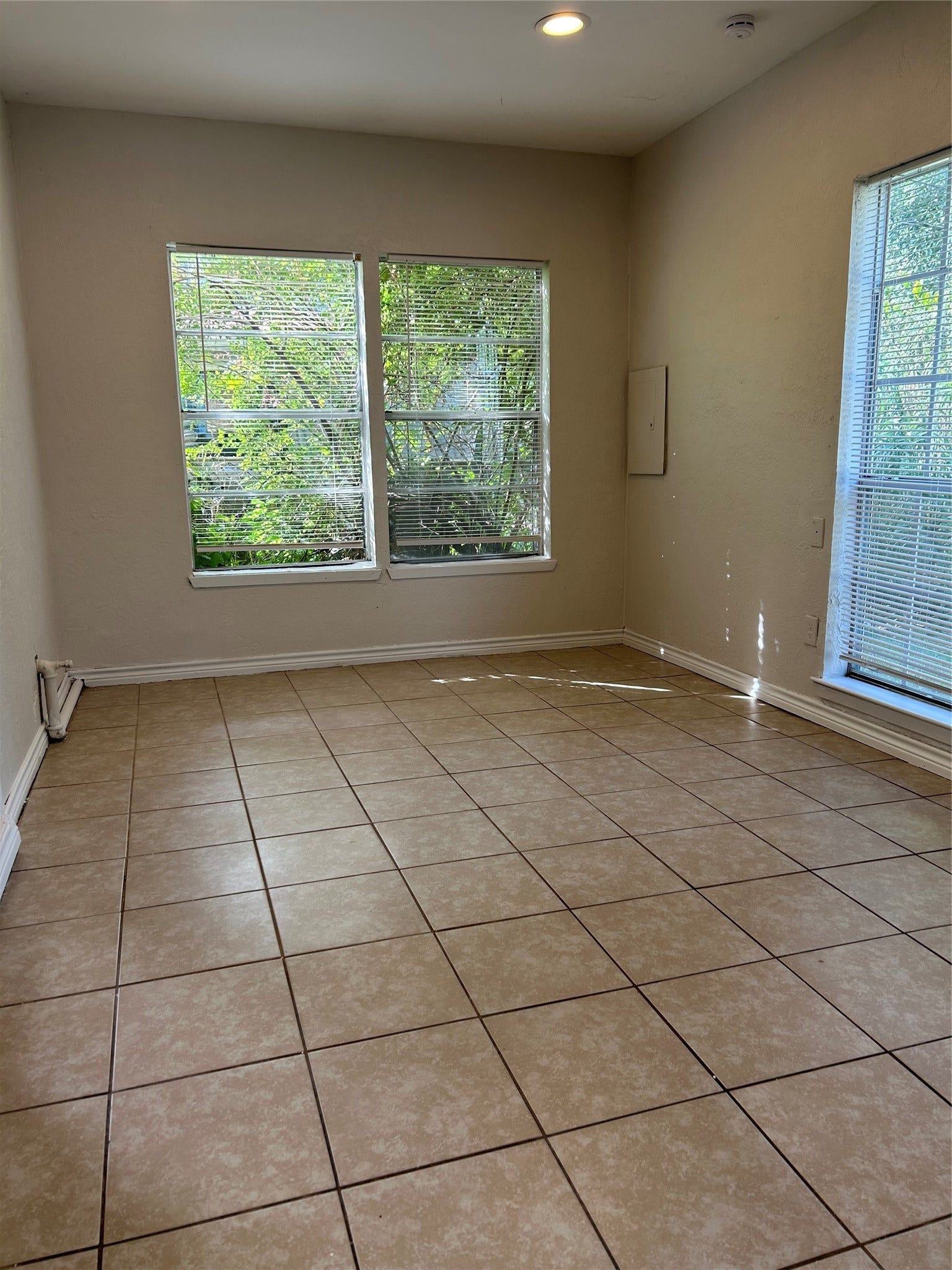 708 Zoe Street, Houston, TX 77020 Bedroom 3