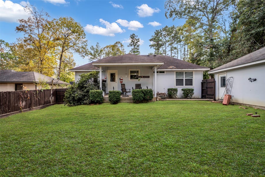 Property photo for 10887 Royal Pines Drive, Conroe, TX