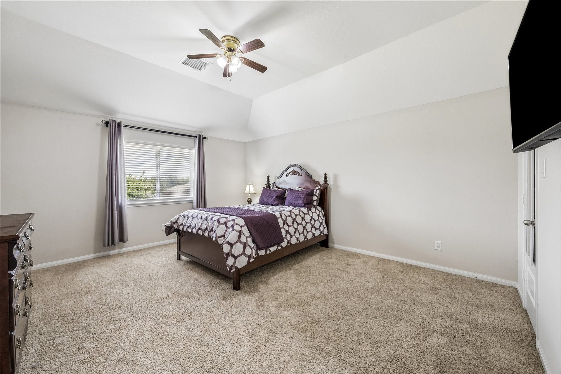 2207 Hannah Creek Court, Pearland, TX 77089 2207 Hannah Creek Court, Pearland, TX 77089