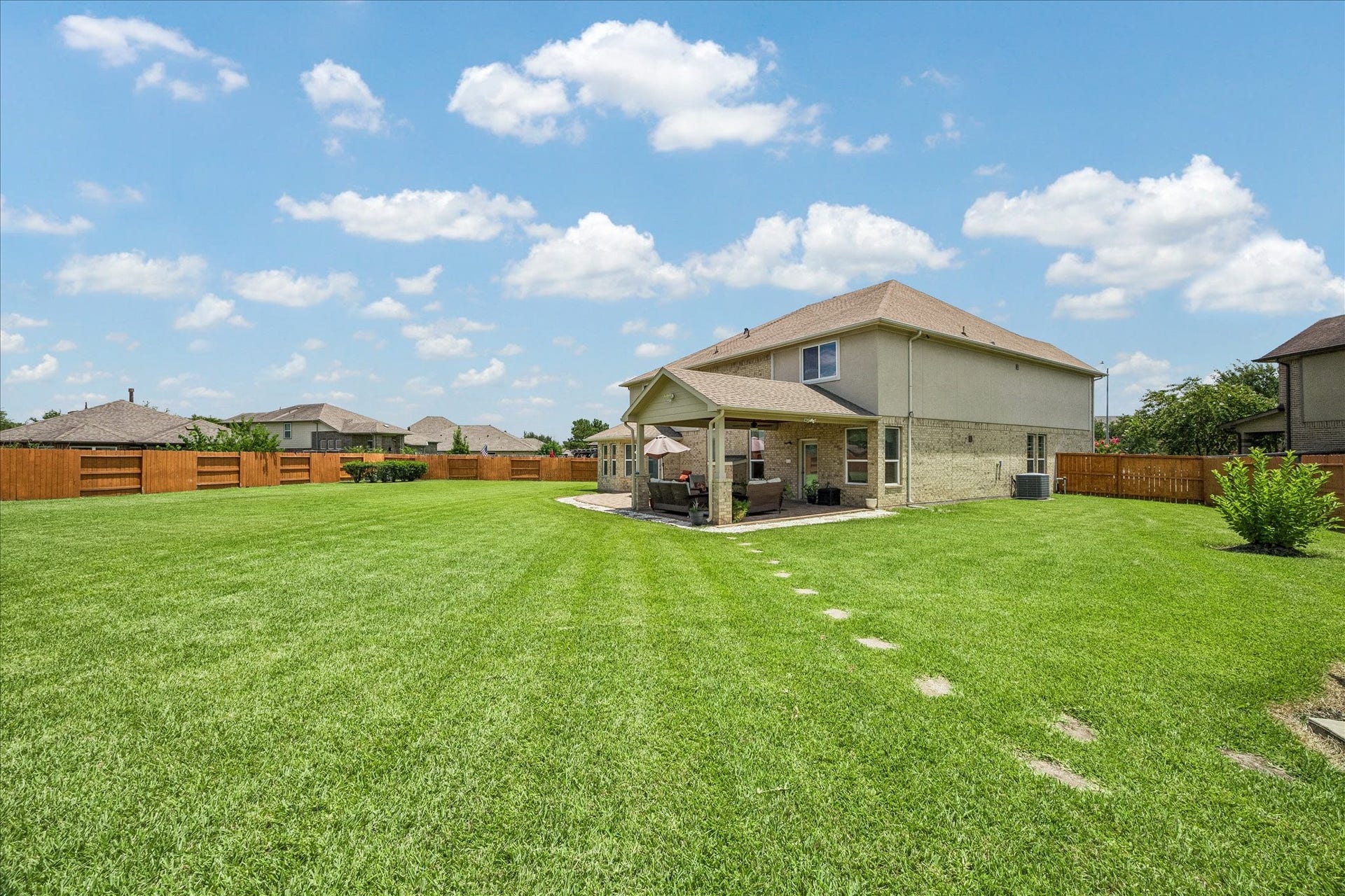 2207 Hannah Creek Court, Pearland, TX 77089 2207 Hannah Creek Court, Pearland, TX 77089