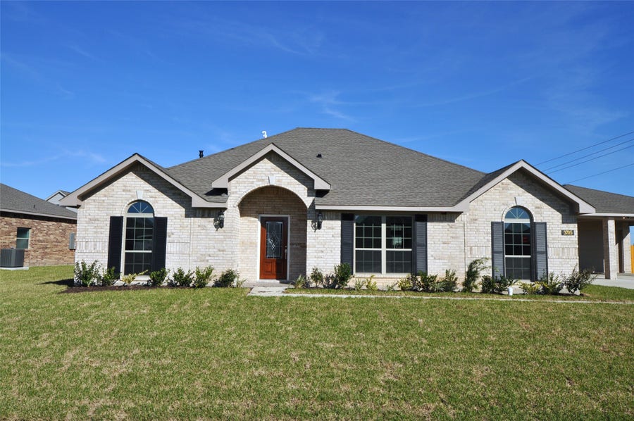 Property photo for 3705 Pedregal Road, League City, TX