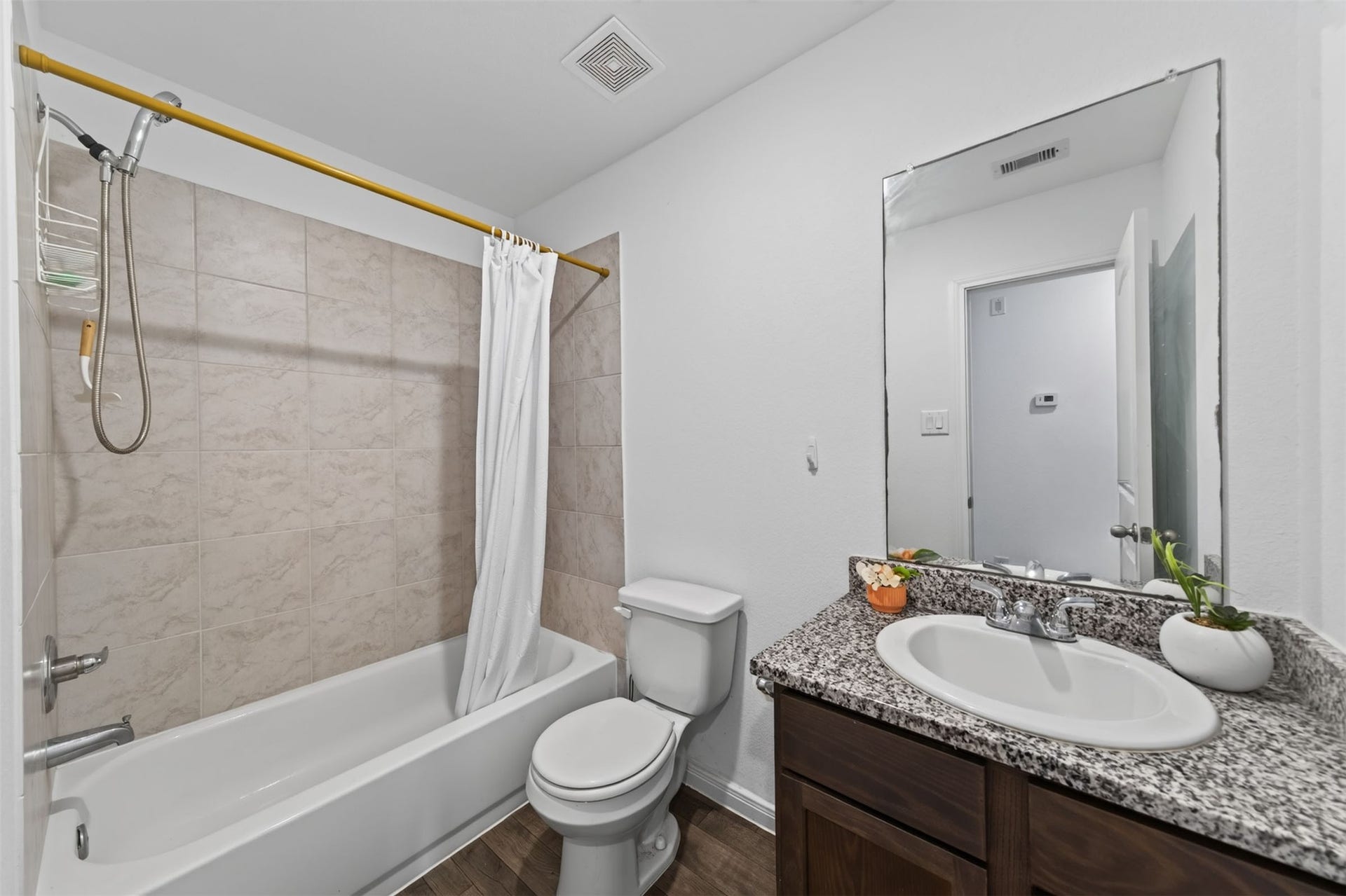 9814 Emerald Stone Way, Conroe, TX 77306