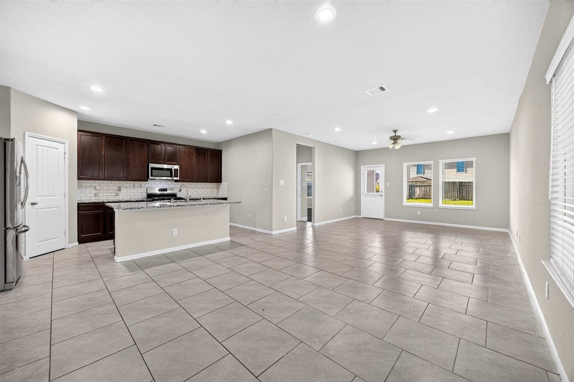 18342 Arcola Bay Lane, Richmond, TX 77407 18342 Arcola Bay Lane, Richmond, TX 77407