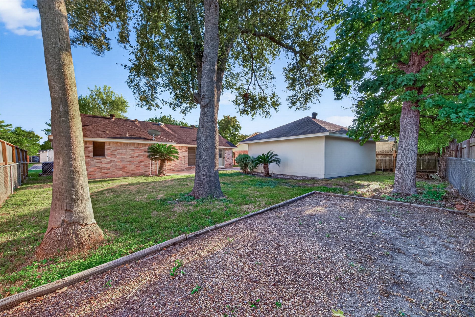 7602 Salge Drive, Houston, TX 77040 7602 Salge Drive, Houston, TX 77040