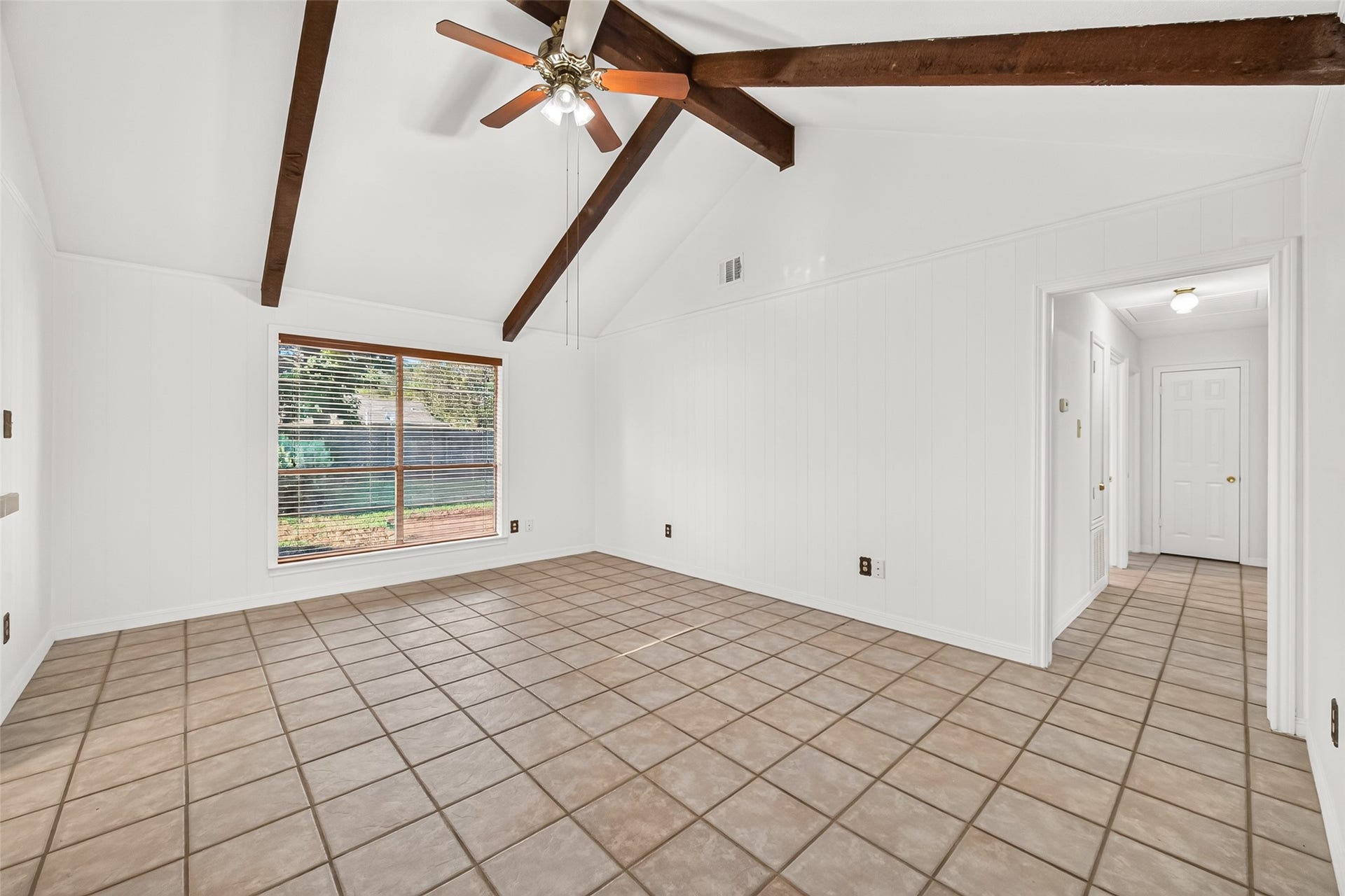 7602 Salge Drive, Houston, TX 77040 7602 Salge Drive, Houston, TX 77040