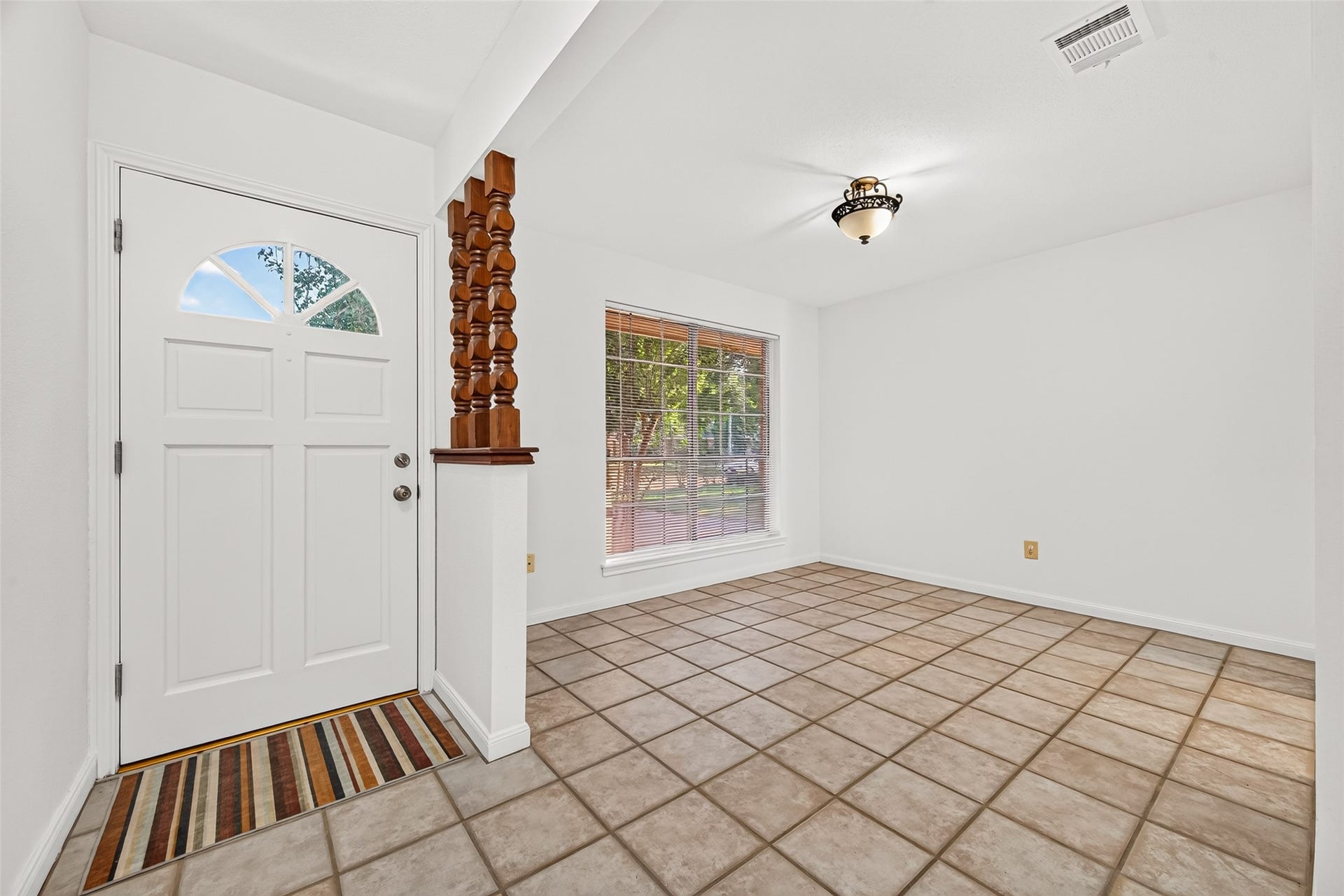 7602 Salge Drive, Houston, TX 77040 7602 Salge Drive, Houston, TX 77040