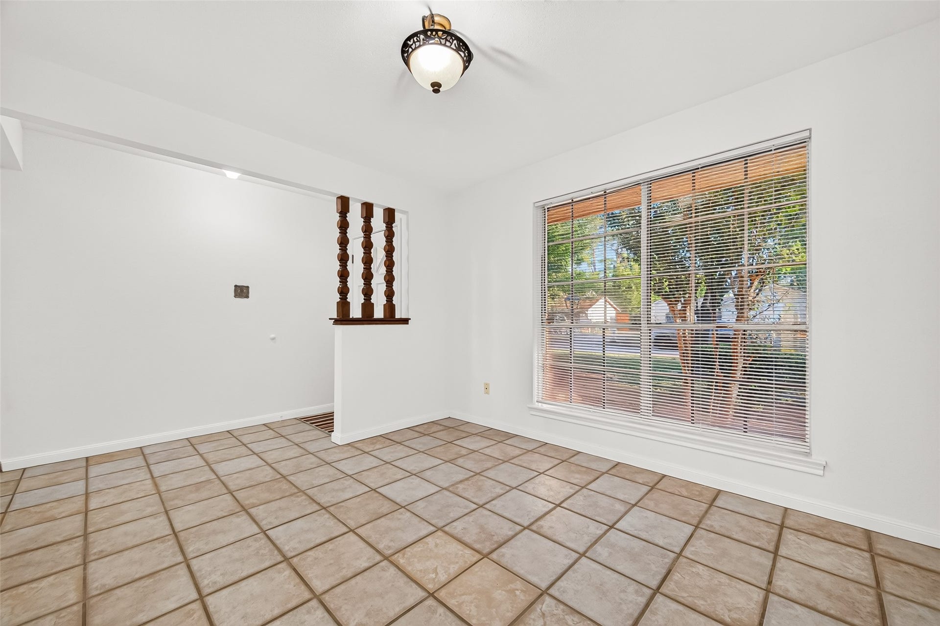 7602 Salge Drive, Houston, TX 77040 7602 Salge Drive, Houston, TX 77040