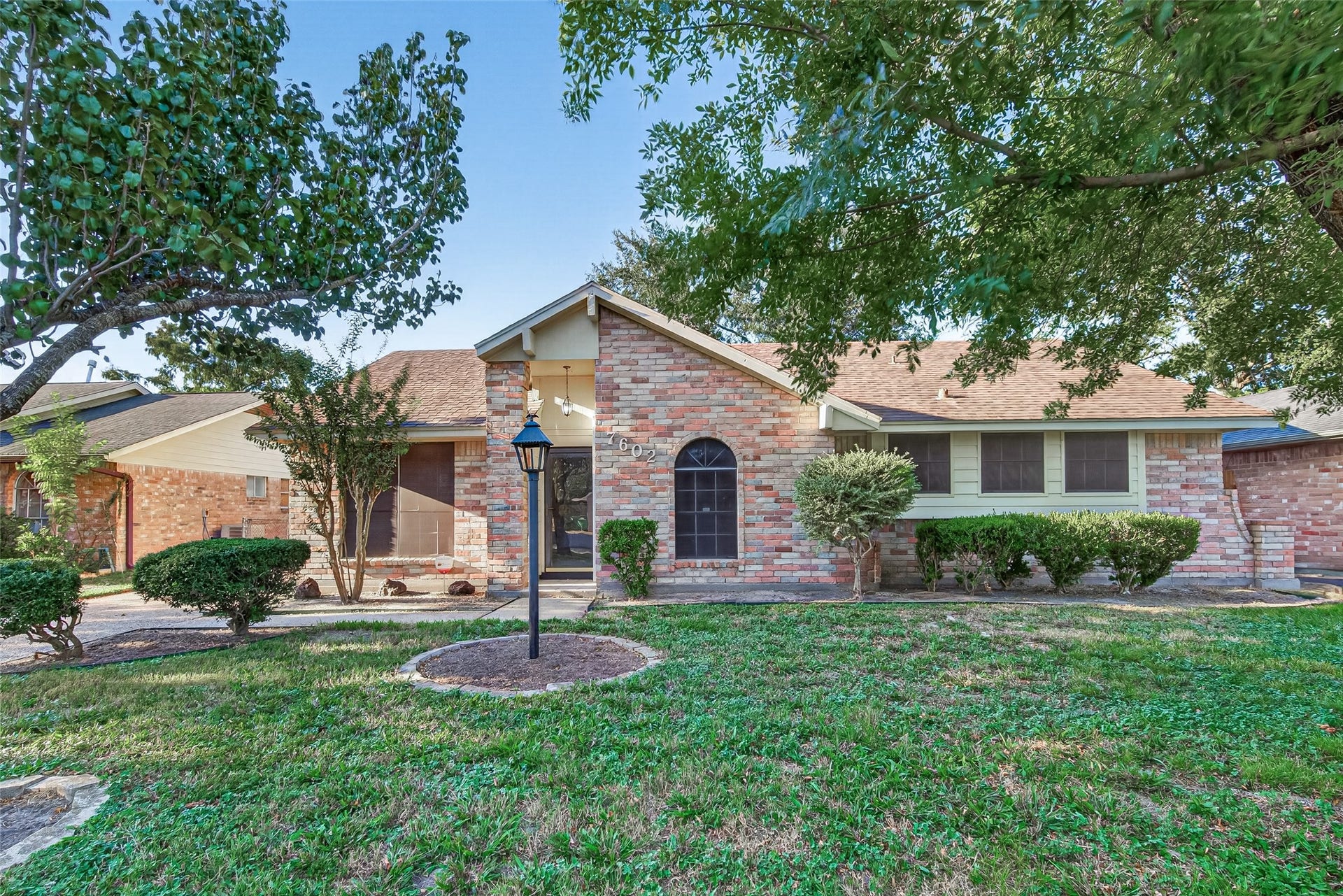 7602 Salge Drive, Houston, TX 77040 7602 Salge Drive, Houston, TX 77040