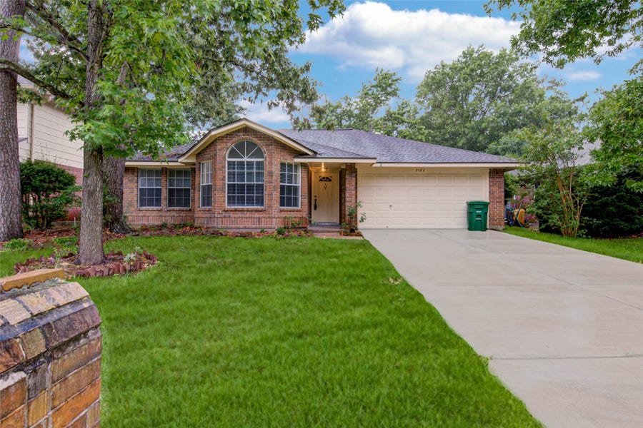 Property photo for 2422 Pine Cone Drive, Houston, TX