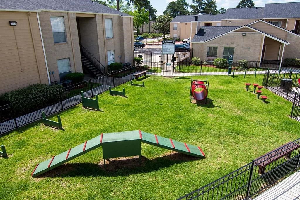 424 S Bender Avenue, #1-105, Humble, TX 77338 424 S Bender Avenue, #1-105, Humble, TX 77338