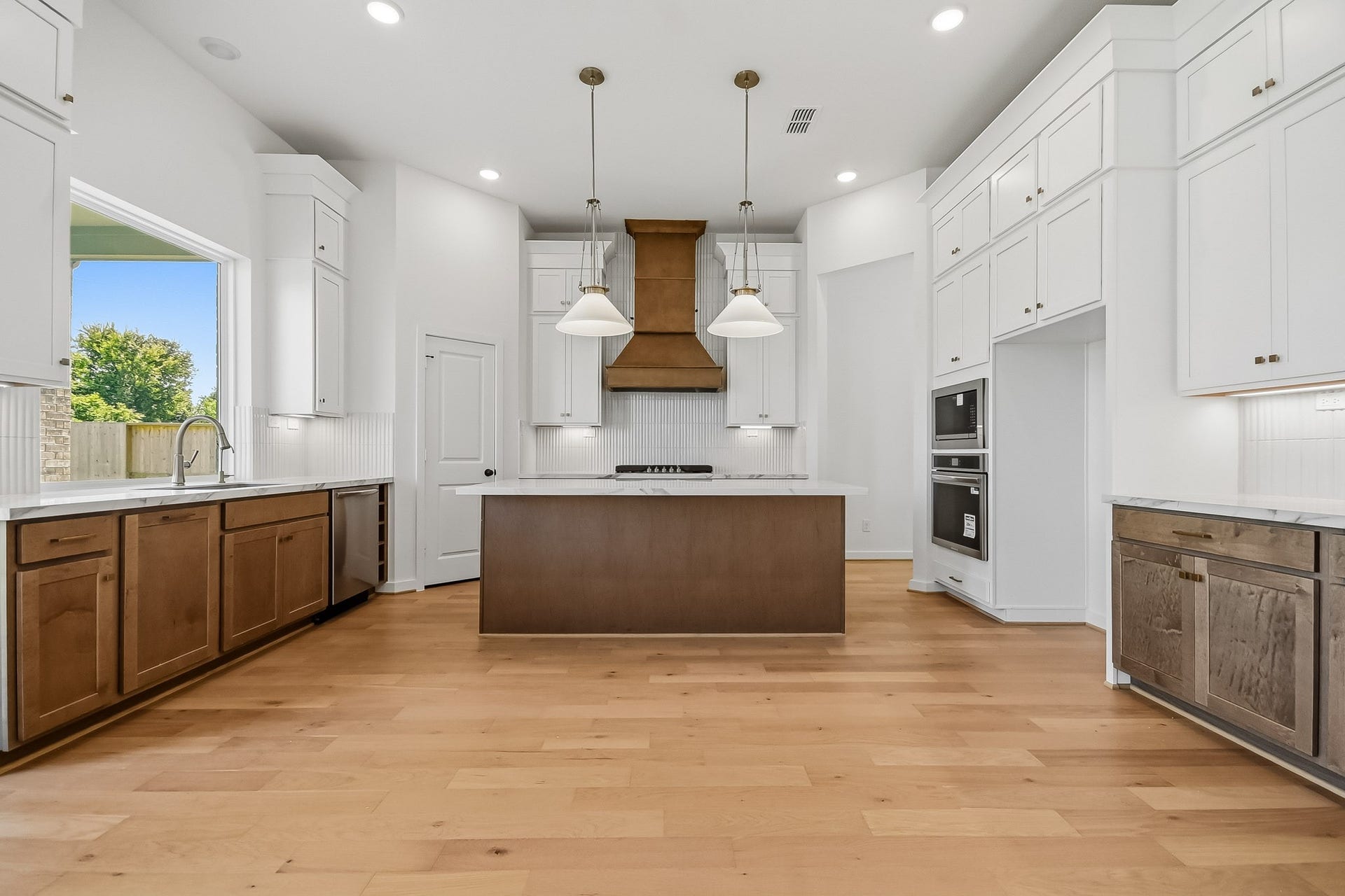 8725 Antelope Canyon Way, Manvel, TX 77583 8725 Antelope Canyon Way, Manvel, TX 77583