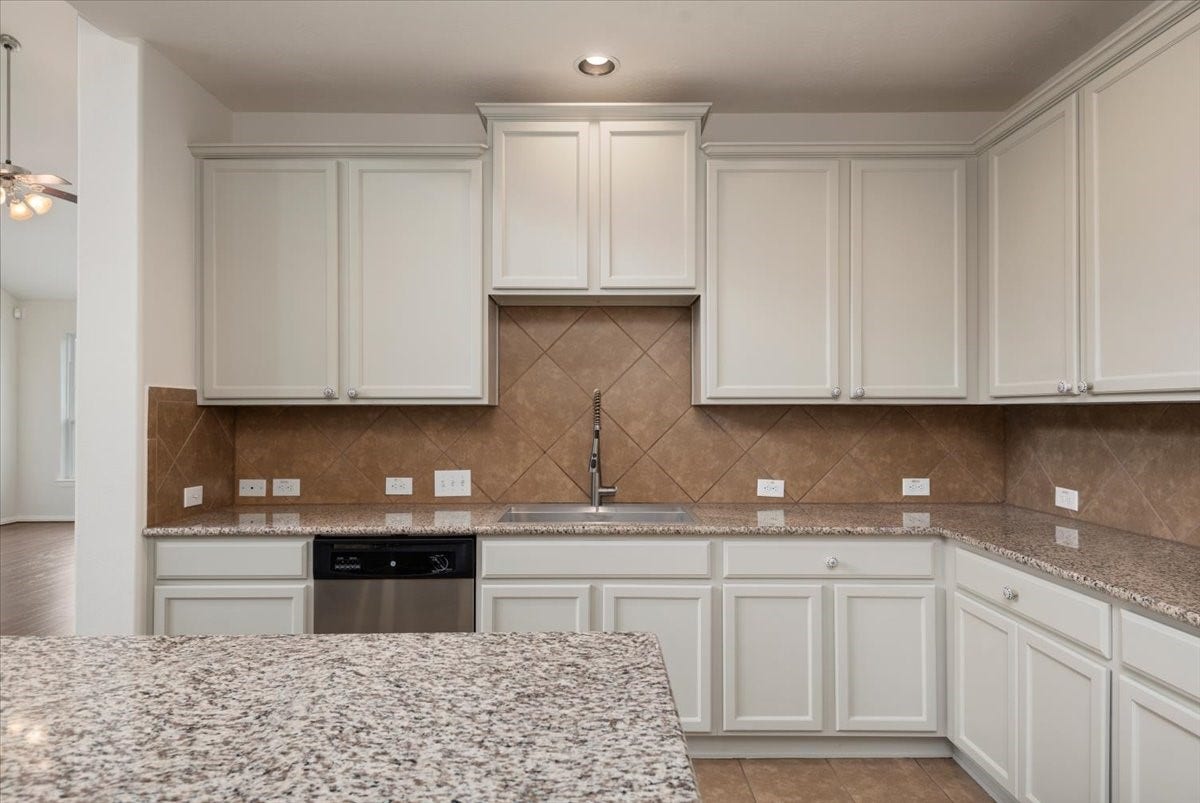 16123 Laura Beth Drive, Hockley, TX 77447 16123 Laura Beth Drive, Hockley, TX 77447
