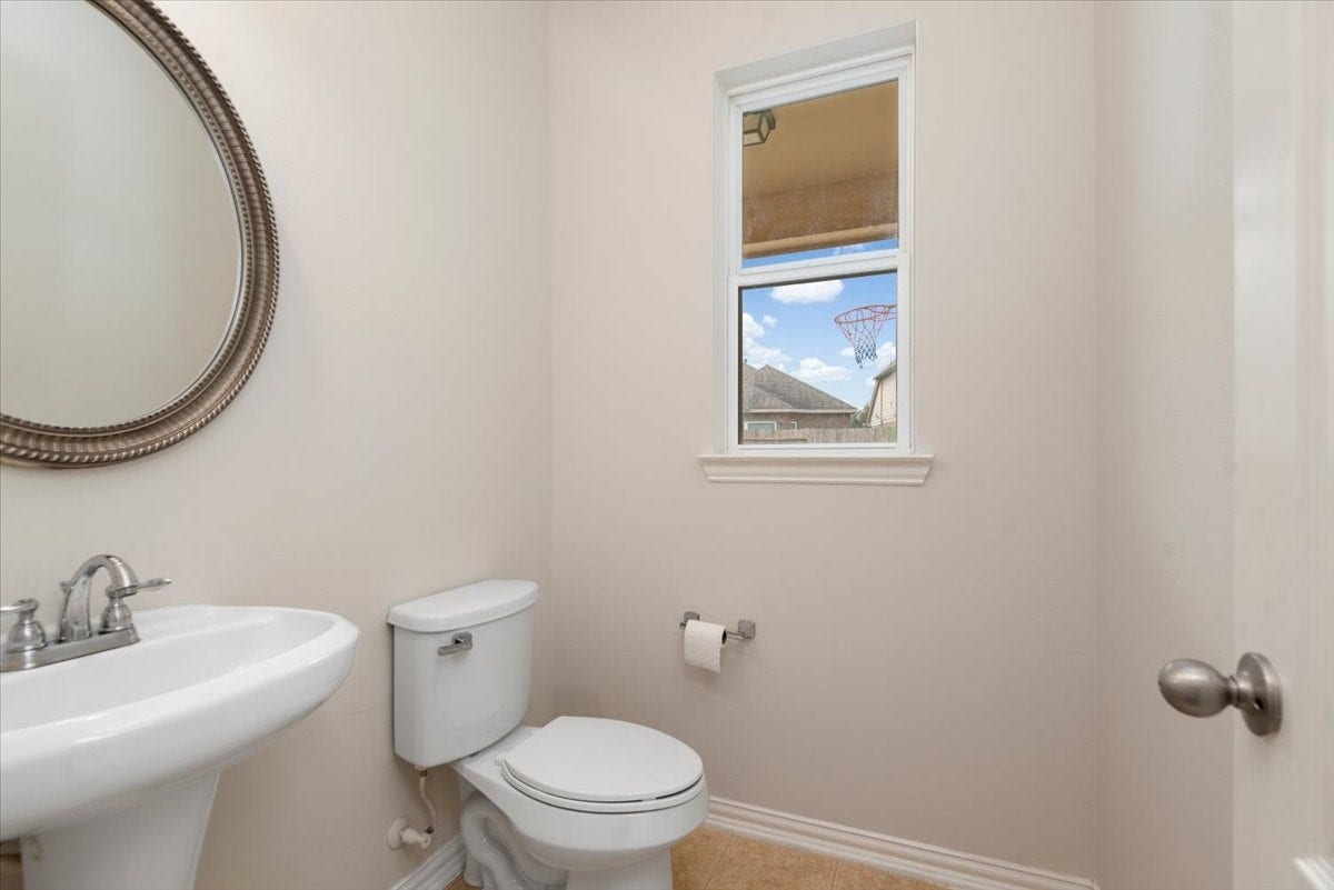 16123 Laura Beth Drive, Hockley, TX 77447 16123 Laura Beth Drive, Hockley, TX 77447