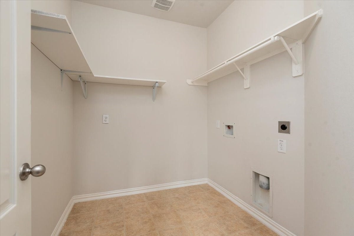16123 Laura Beth Drive, Hockley, TX 77447 16123 Laura Beth Drive, Hockley, TX 77447