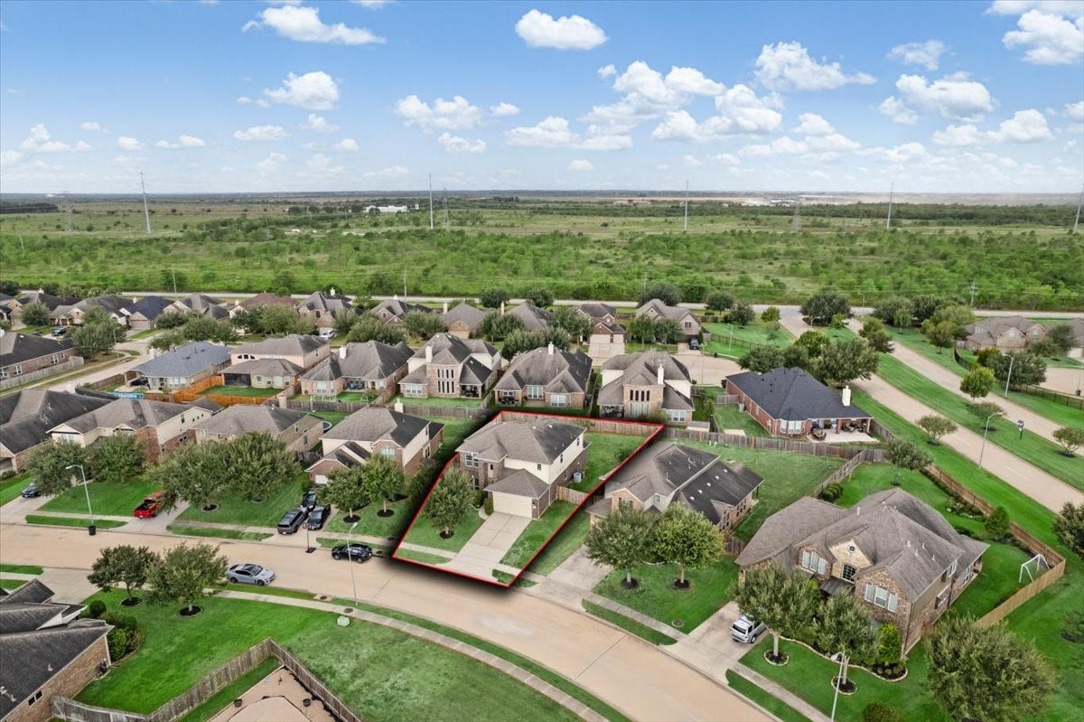 16123 Laura Beth Drive, Hockley, TX 77447 16123 Laura Beth Drive, Hockley, TX 77447