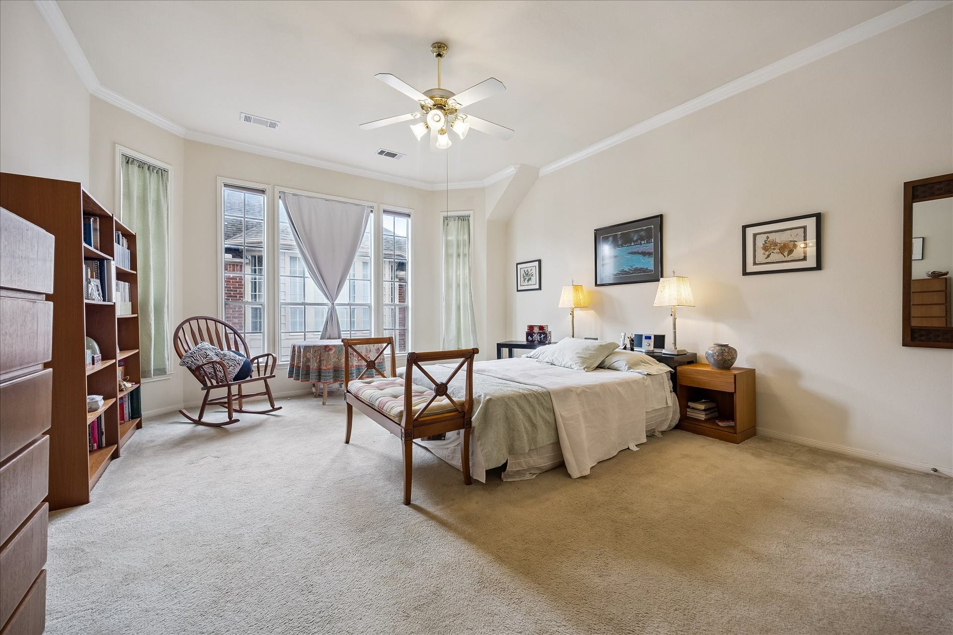 5213 Blossom Street, #A, Houston, TX 77007 Huge Primary Bedroom with space for a reading area & the high ceilings just add to how welcoming this room feels.