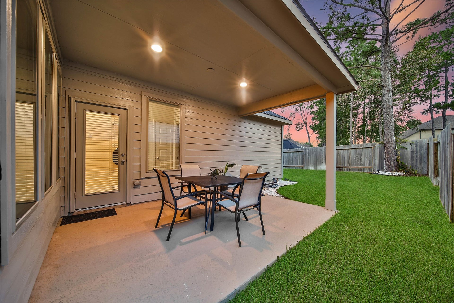 317 Rise Lane, Montgomery, TX 77316 317 Rise Lane, Montgomery, TX 77316