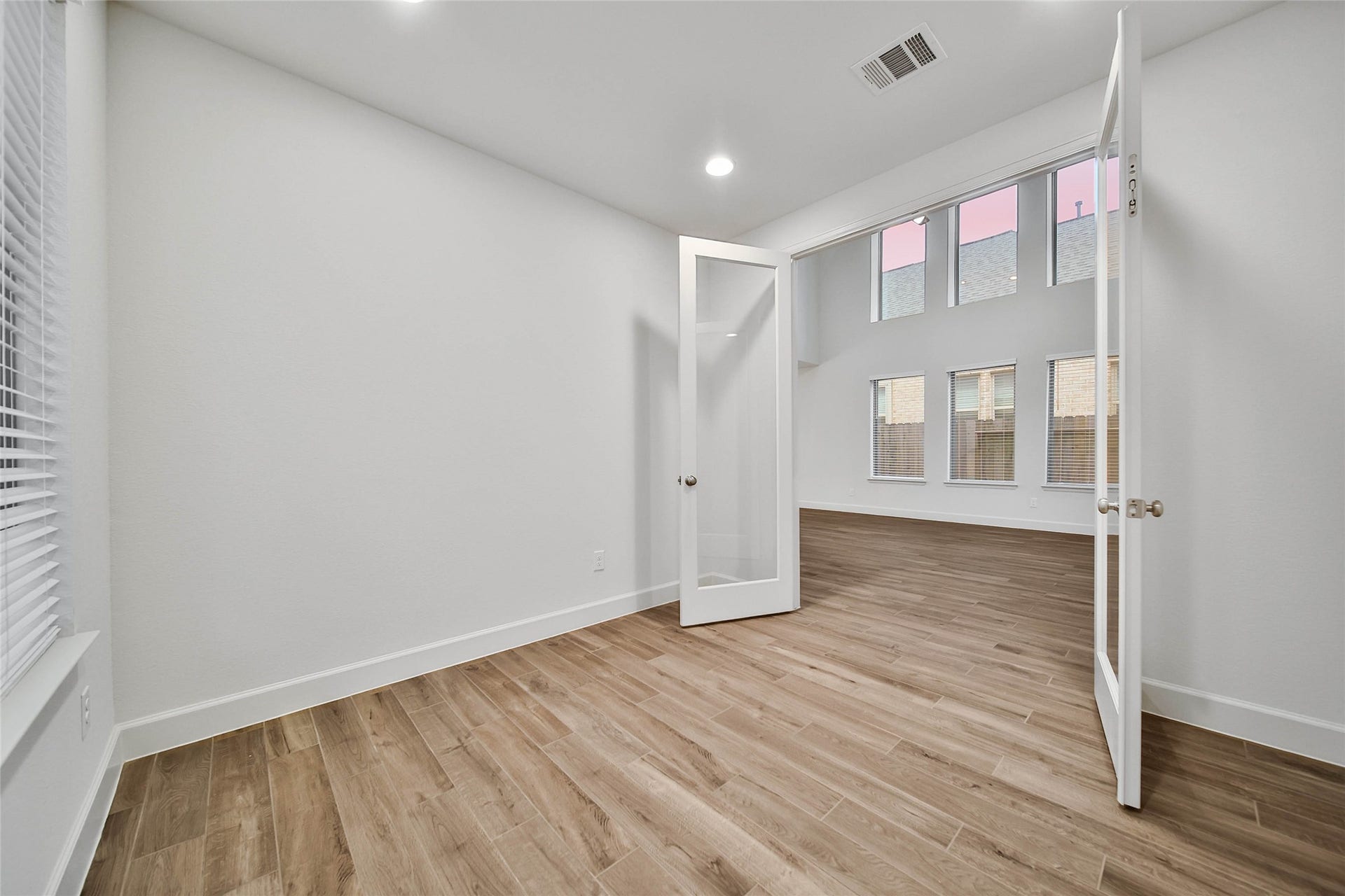 317 Rise Lane, Montgomery, TX 77316 317 Rise Lane, Montgomery, TX 77316