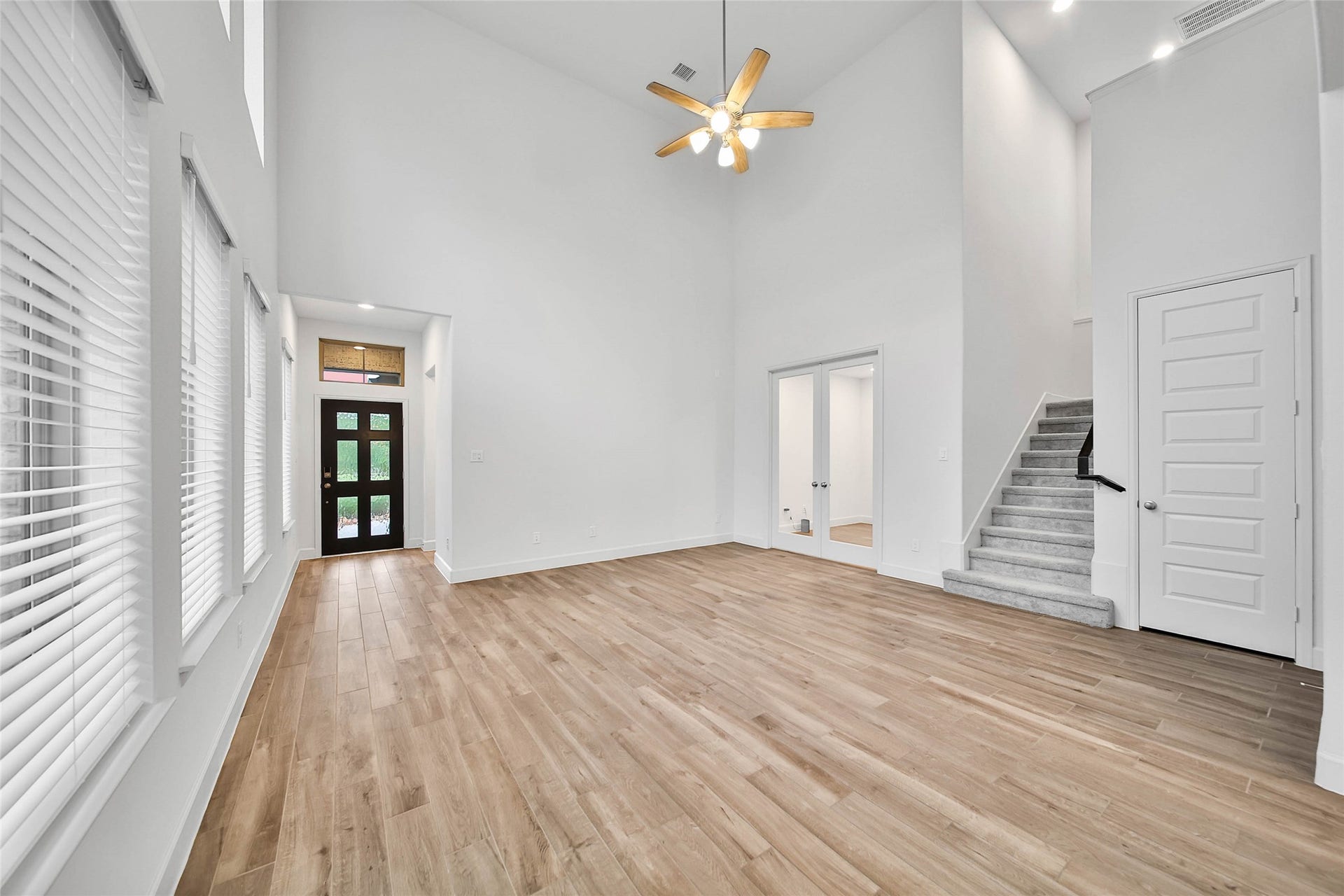 317 Rise Lane, Montgomery, TX 77316 317 Rise Lane, Montgomery, TX 77316