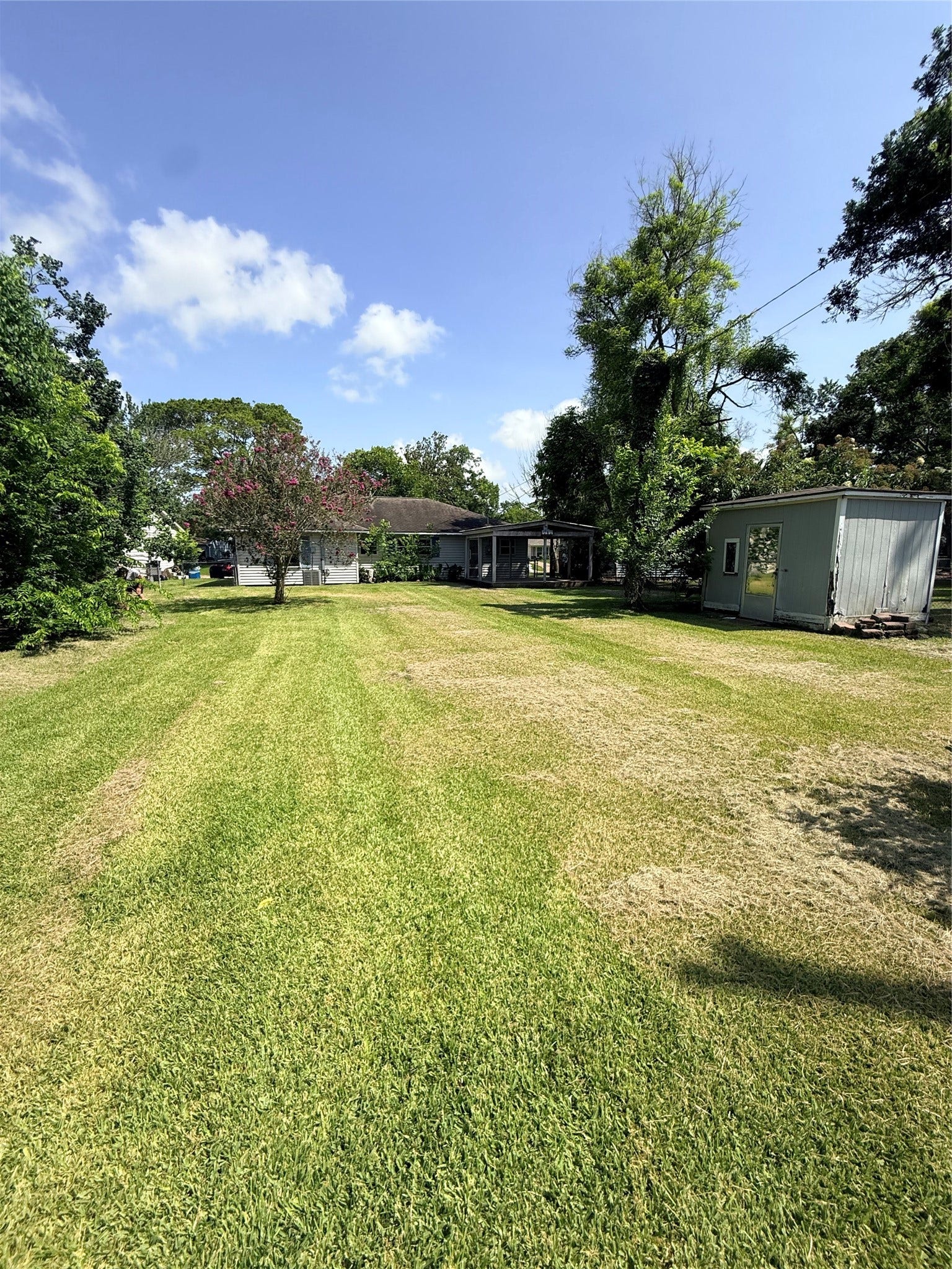 305 Wisteria Street, Lake Jackson, TX 77566 305 Wisteria Street, Lake Jackson, TX 77566