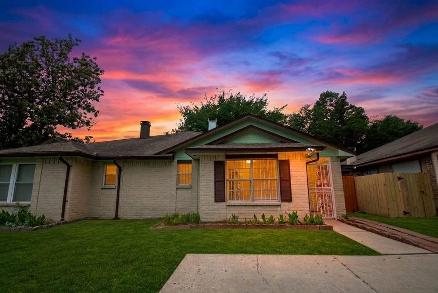 Property photo for 11005 Tobasa Court, Houston, TX
