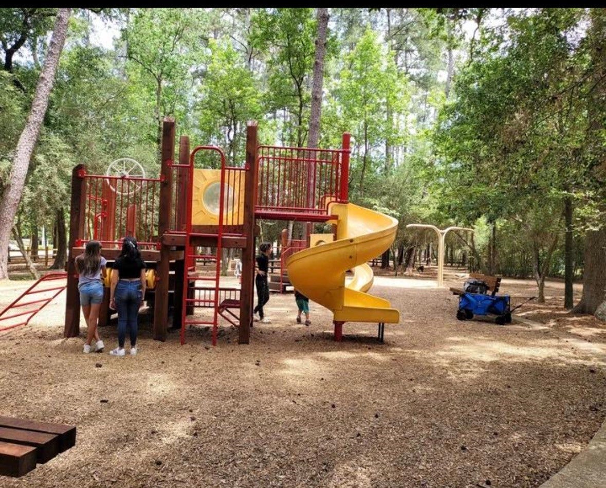 7111 Mohave Hills, Houston, TX 77069 There are over 3 park areas with in a mile radius.