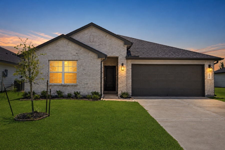 Property photo for 8611 Swenson Lane, Rosharon, TX