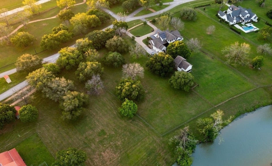 5519 Fulbrook Road, Fulshear, TX 77441 5519 Fulbrook Road, Fulshear, TX 77441
