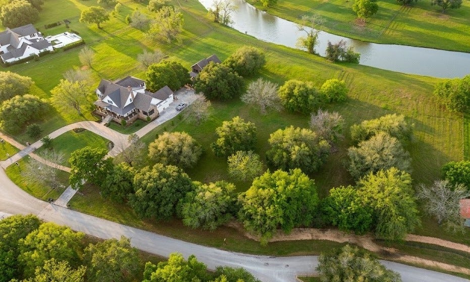 5519 Fulbrook Road, Fulshear, TX 77441 5519 Fulbrook Road, Fulshear, TX 77441