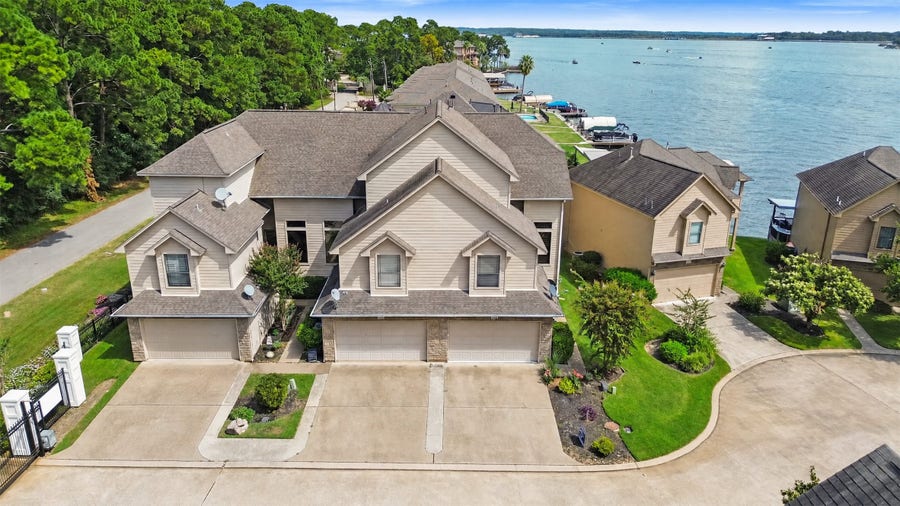 Property photo for 350 Old Aqua Landing E, Conroe, TX
