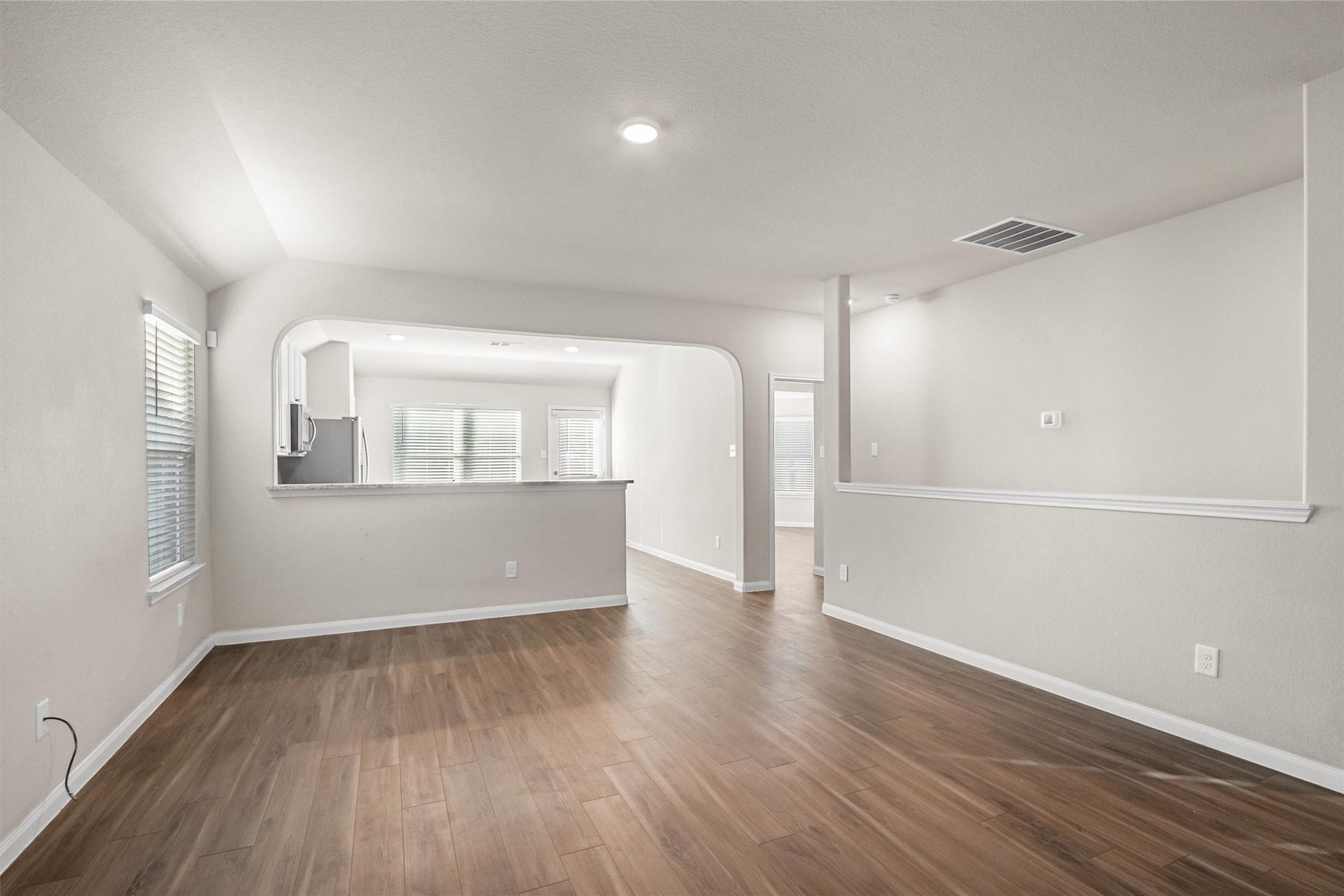 3816 Dyl Smitty Drive, Conroe, TX 77301 3816 Dyl Smitty Drive, Conroe, TX 77301