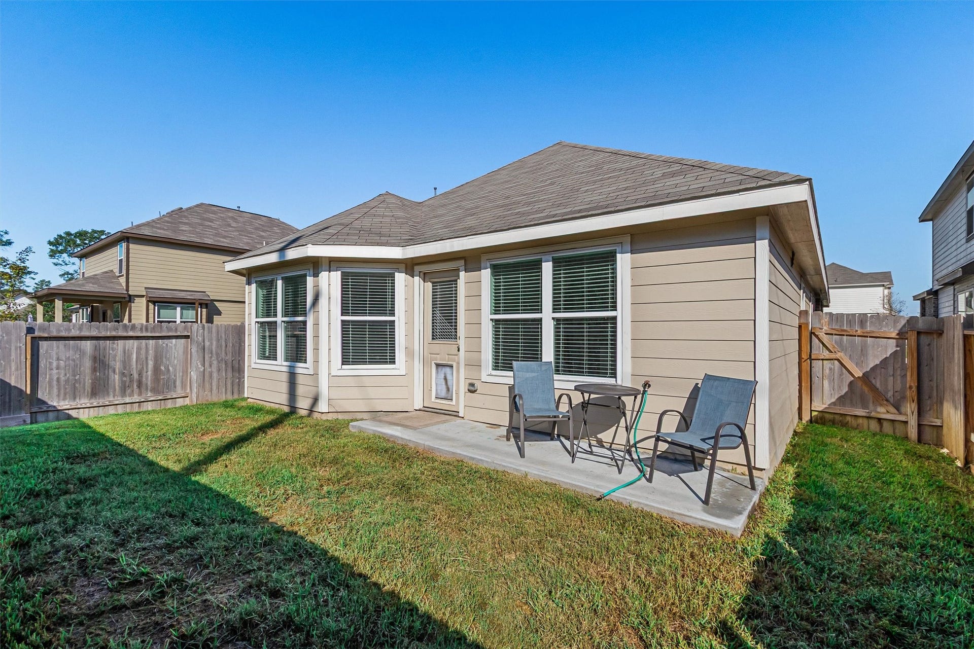 3816 Dyl Smitty Drive, Conroe, TX 77301 3816 Dyl Smitty Drive, Conroe, TX 77301