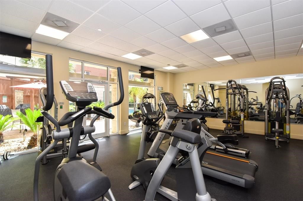 300 St Joseph Parkway, #212, Houston, TX 77002 Wonderful gym open to residents.