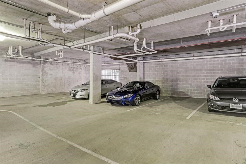 300 St Joseph Parkway, #212, Houston, TX 77002 2 assigned parking spaces.