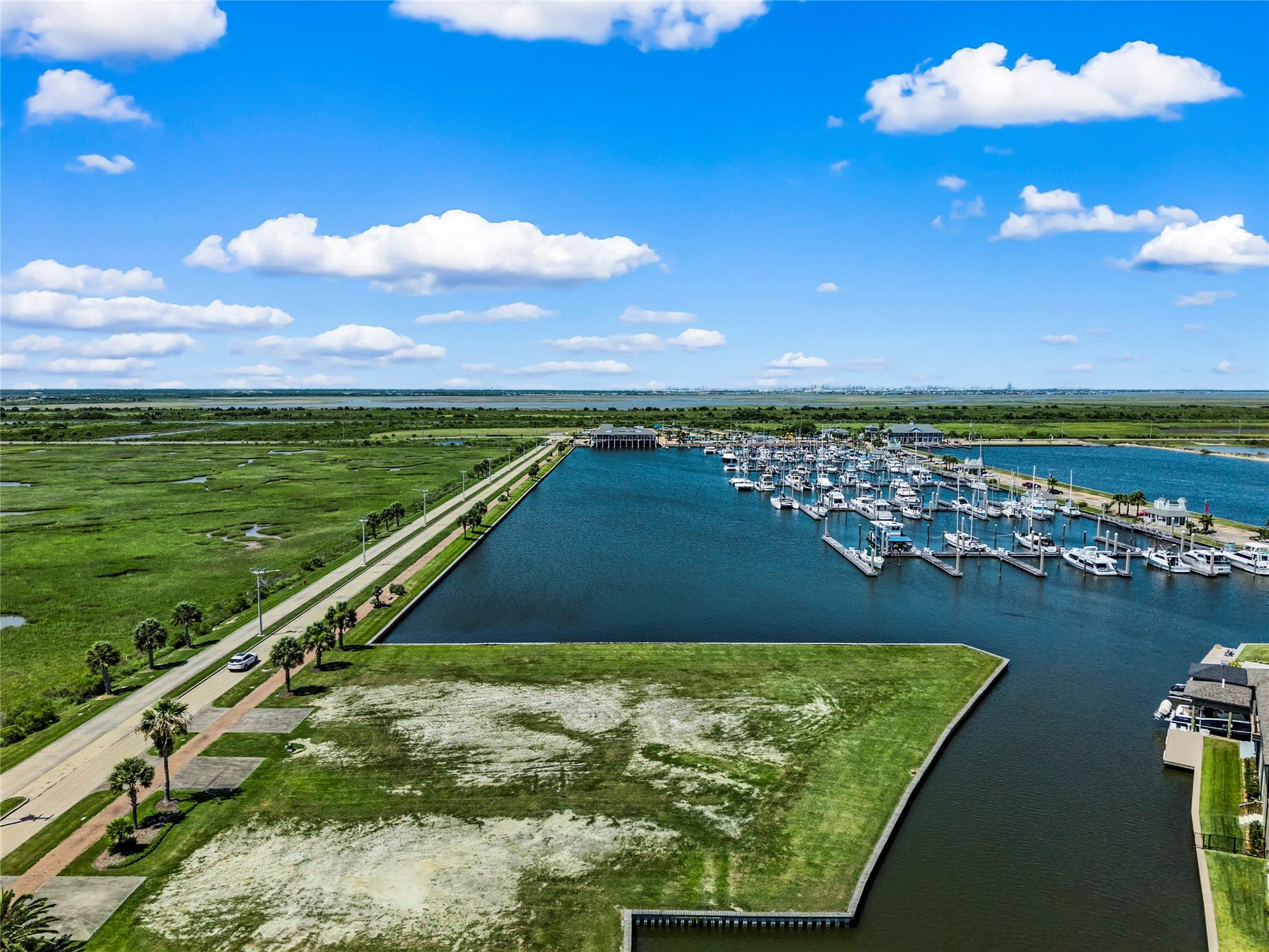 49 Shell Key, Hitchcock, TX 77563 49 Shell Key, Hitchcock, TX 77563