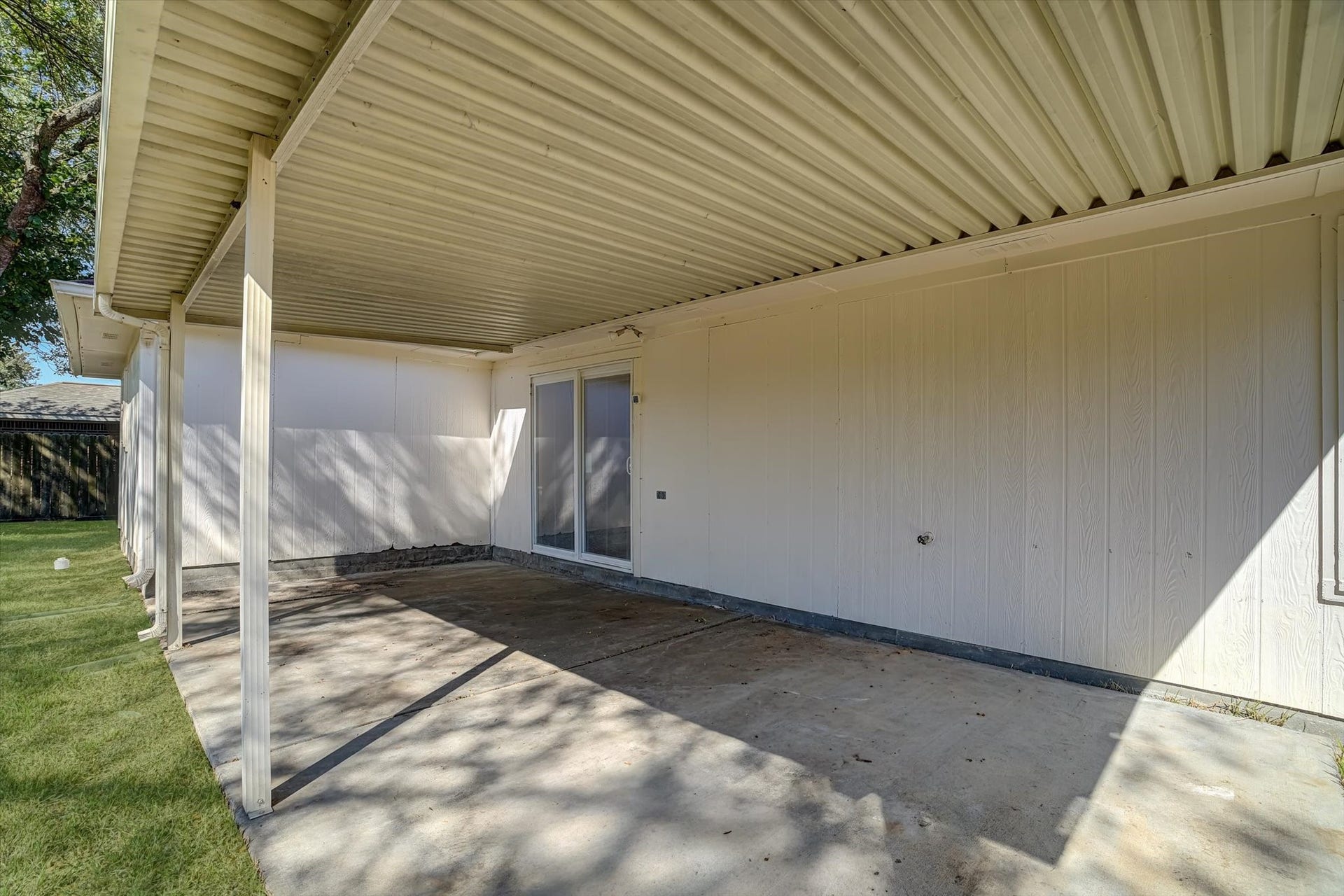 3084 County Road 855b Road, Alvin, TX 77511