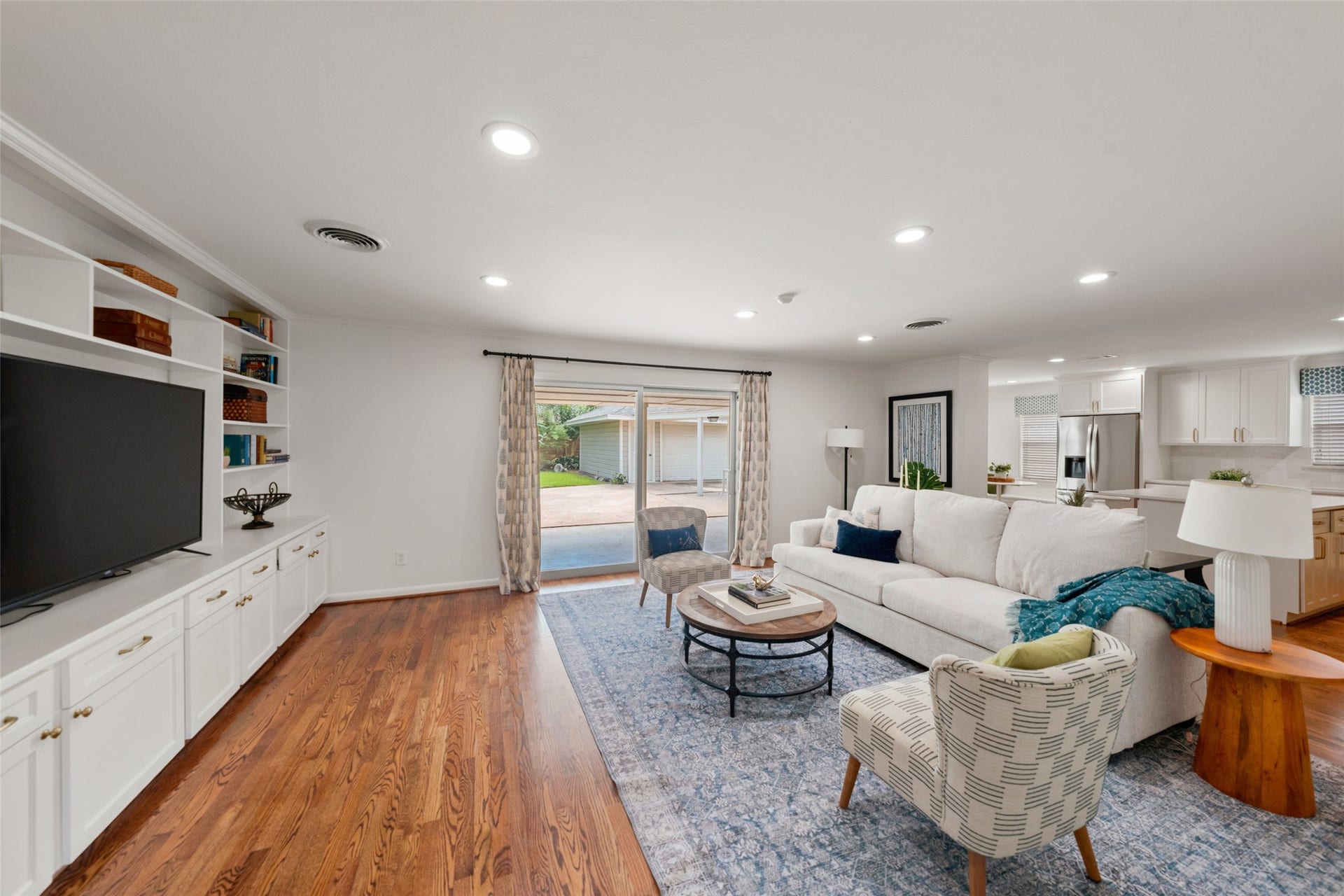1343 Del Norte Street, Houston, TX 77018 1343 Del Norte Street, Houston, TX 77018